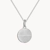 runder Anhaenger Silber Fingerabdruck