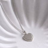 Handabdruck Kette mit Namen und Herz-Anhänger mit Verzierung